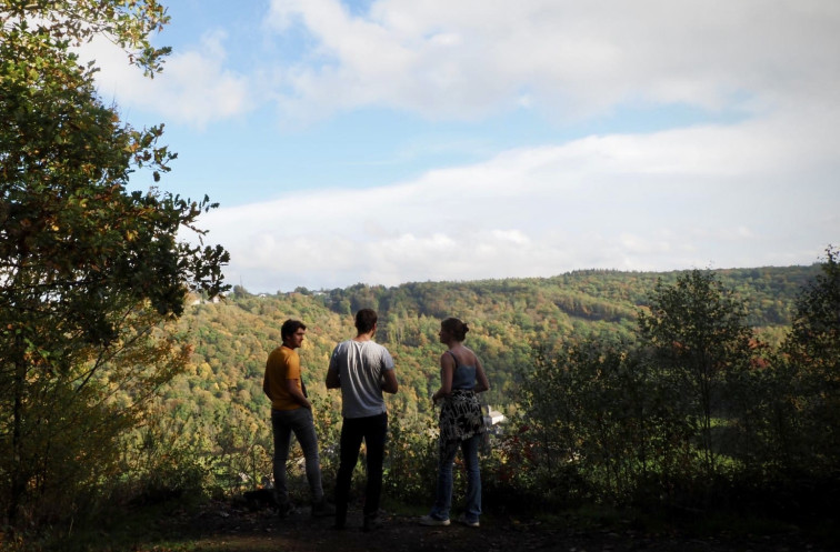 Mensen in bos Ardennen F2 U