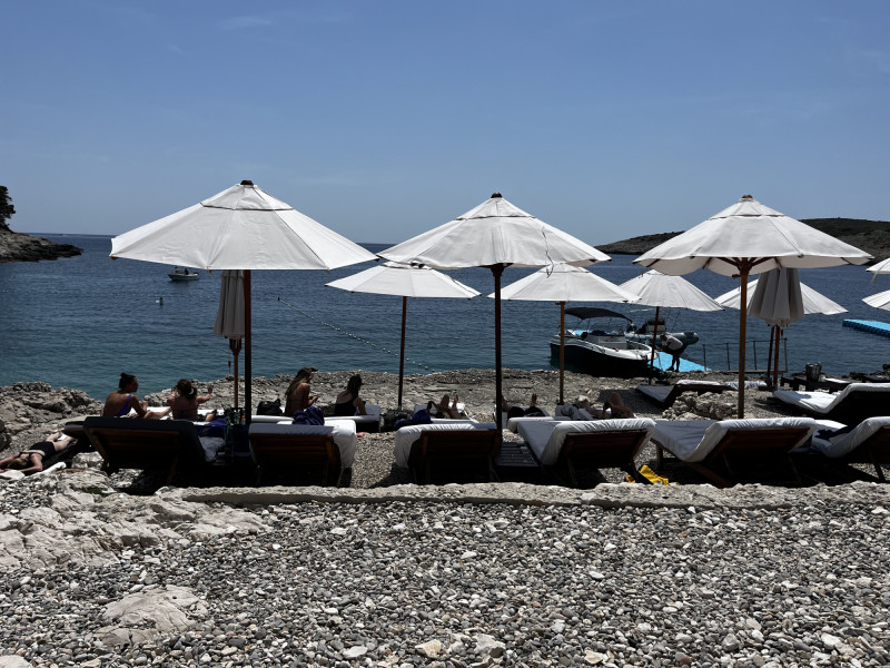 F2 U Semwerkt strand Kroatië